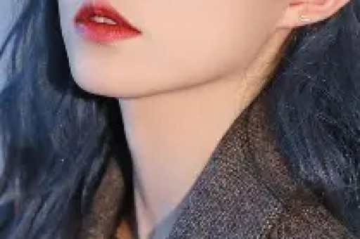 “电梯门”后续：女网红情绪很不稳定在网络上疯狂输出……