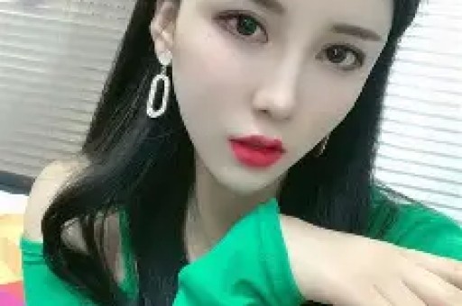 千万粉丝MCN长期雇网络写手搜罗拼接明星八卦在电视剧、综艺播放期间制造负面舆论敲诈剧组艺人有偿删帖12人被抓；警方披露详情