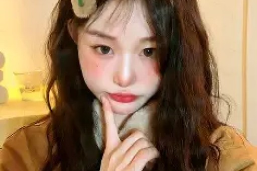 2016年度整容过度的女明星江映蓉王心凌杨紫上榜